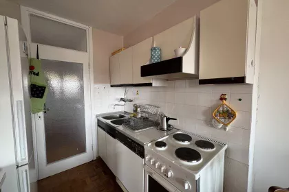 Jurija Gagarina bb | 4zida.rs