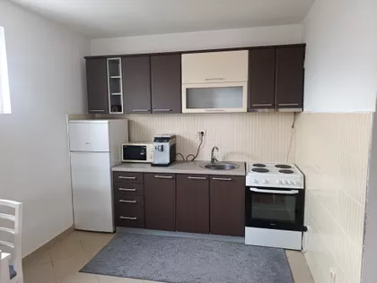 Jovanke Radaković 29M | 4zida.rs