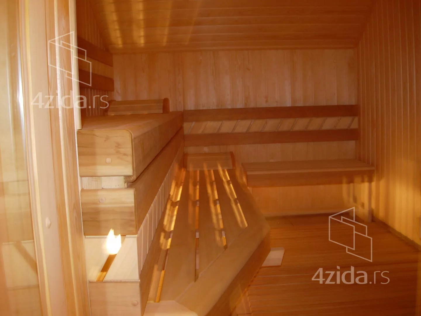 Lokal | 4zida