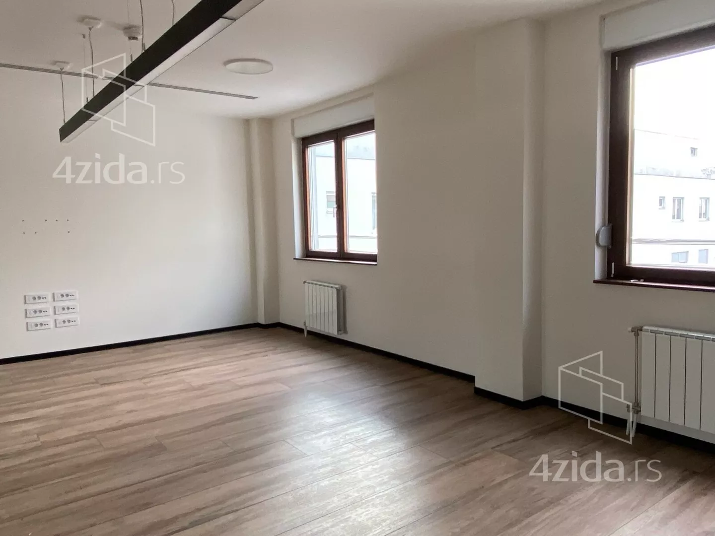 Kancelarija | 4zida