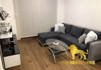 NARODNIH HEROJA | 4zida.rs