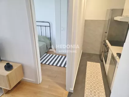 Omladinskih brigada | 4zida.rs