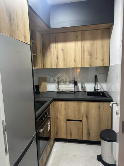 Božidar Adžija | 4zida.rs