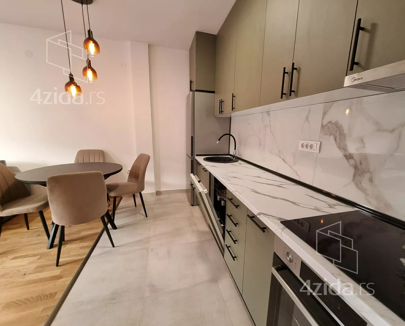 Jednoiposoban stan | 4zida