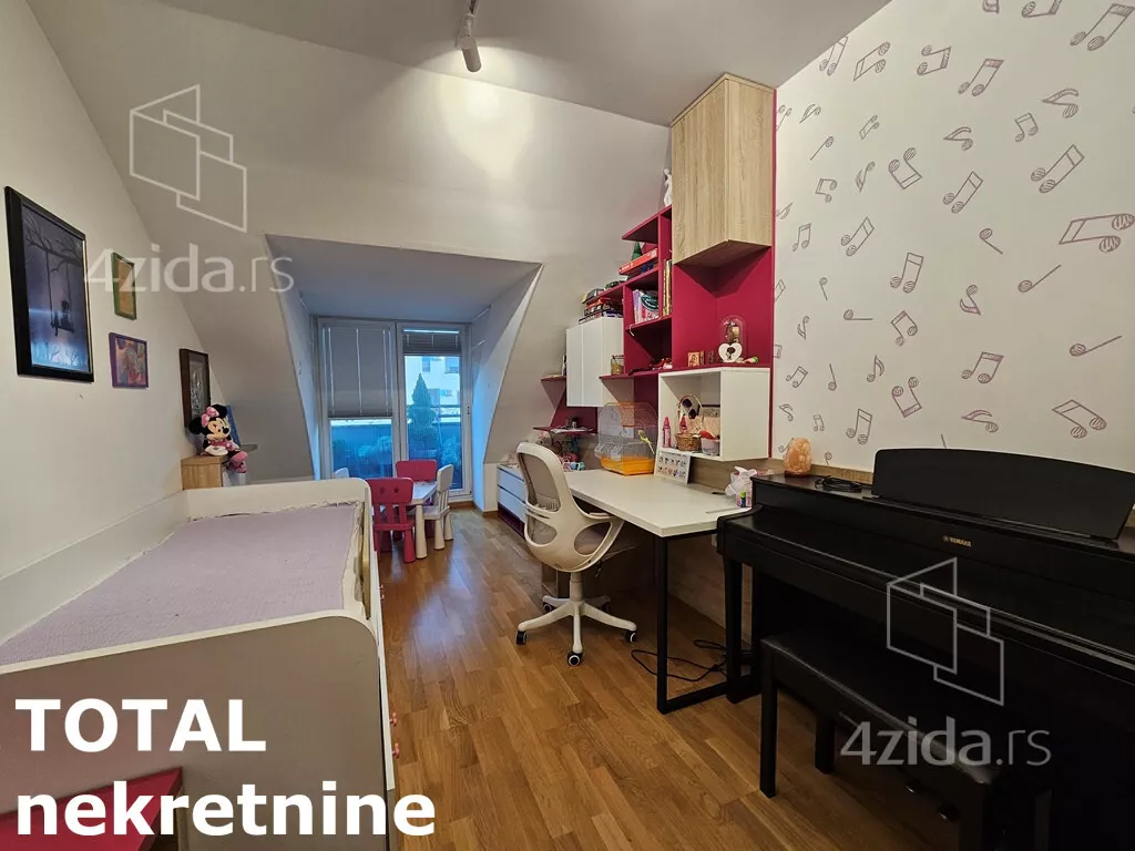 Troiposoban stan | 4zida