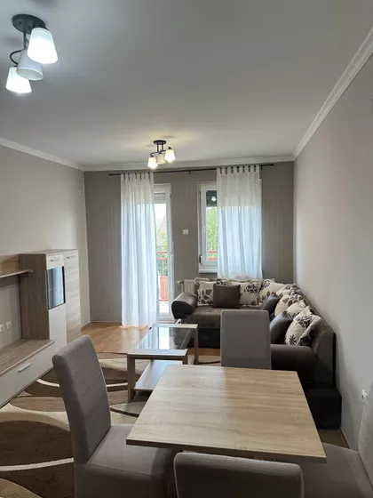 Teslino Naselje | 4zida.rs