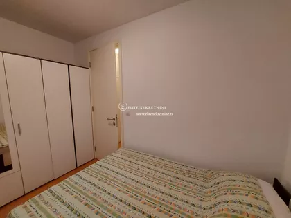 Jurija Gagarina Belvil | 4zida.rs