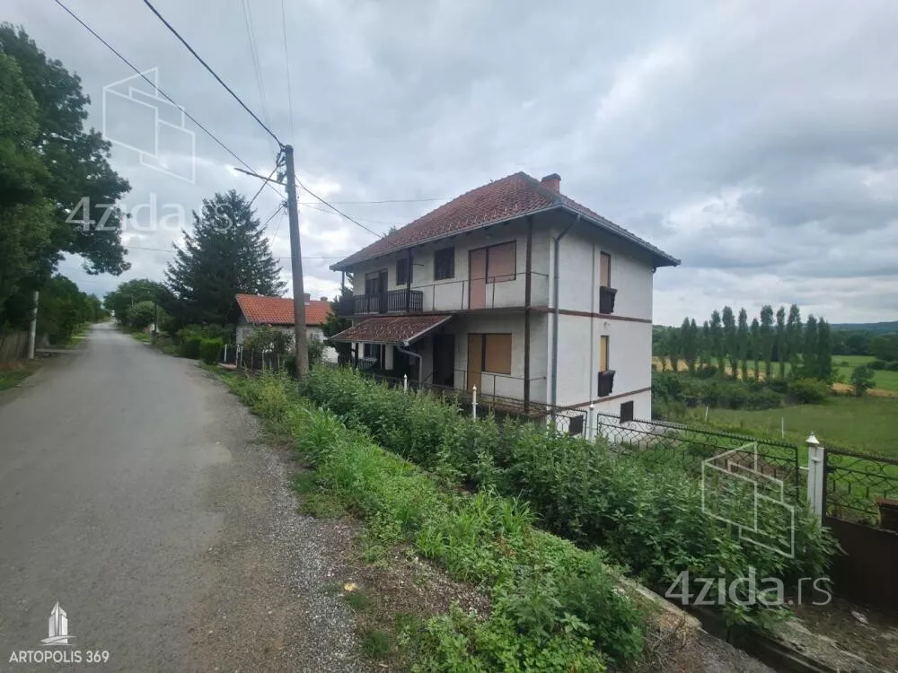 3-etažna kuća | 4zida