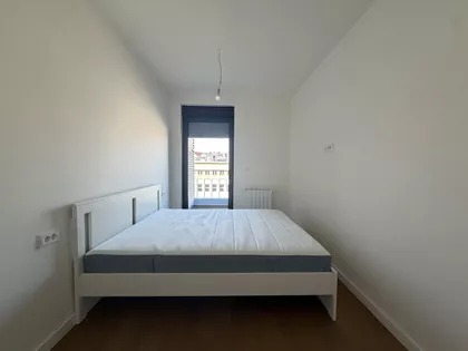Ustanička | 4zida.rs