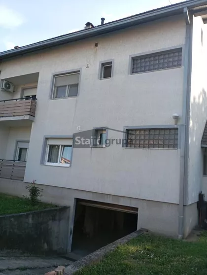 Svetosavska | 4zida.rs