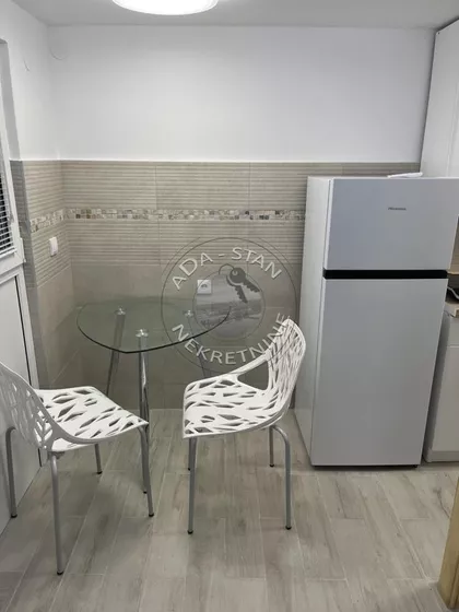 Banovo Brdo | 4zida.rs