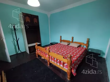 Aleksandra Milenkovića 10 | 4zida.rs