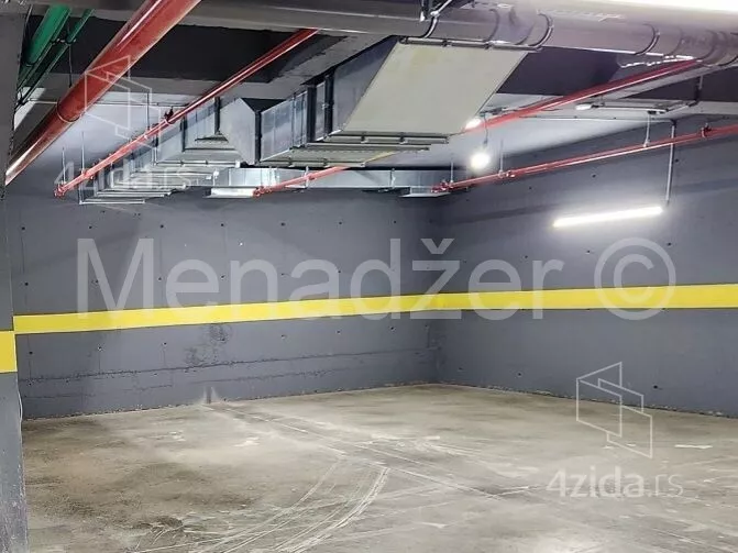 Garaža/Parking | 4zida