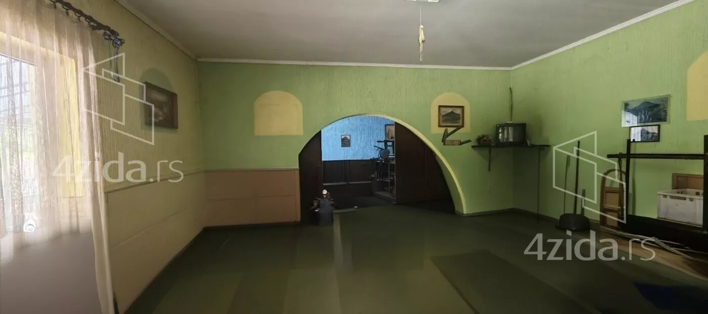 Ugostiteljski objekat | 4zida