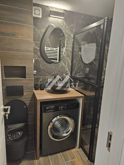 Dr Svetislava Kasapinovića | 4zida.rs