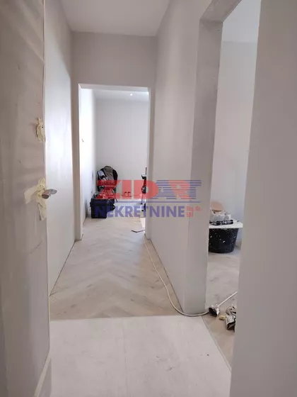 Ugrinovačka | 4zida.rs