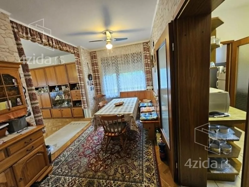 Kuća | 4zida