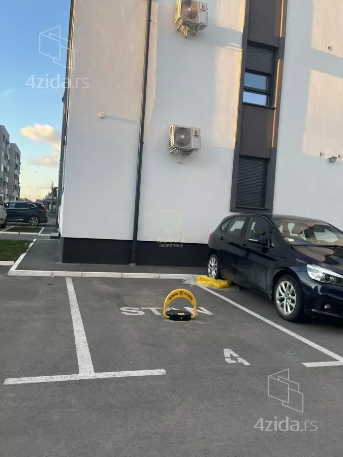 Dvoiposoban stan | 4zida