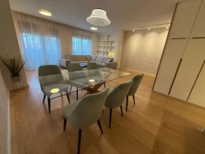 Južni Bulevar | 4zida.rs