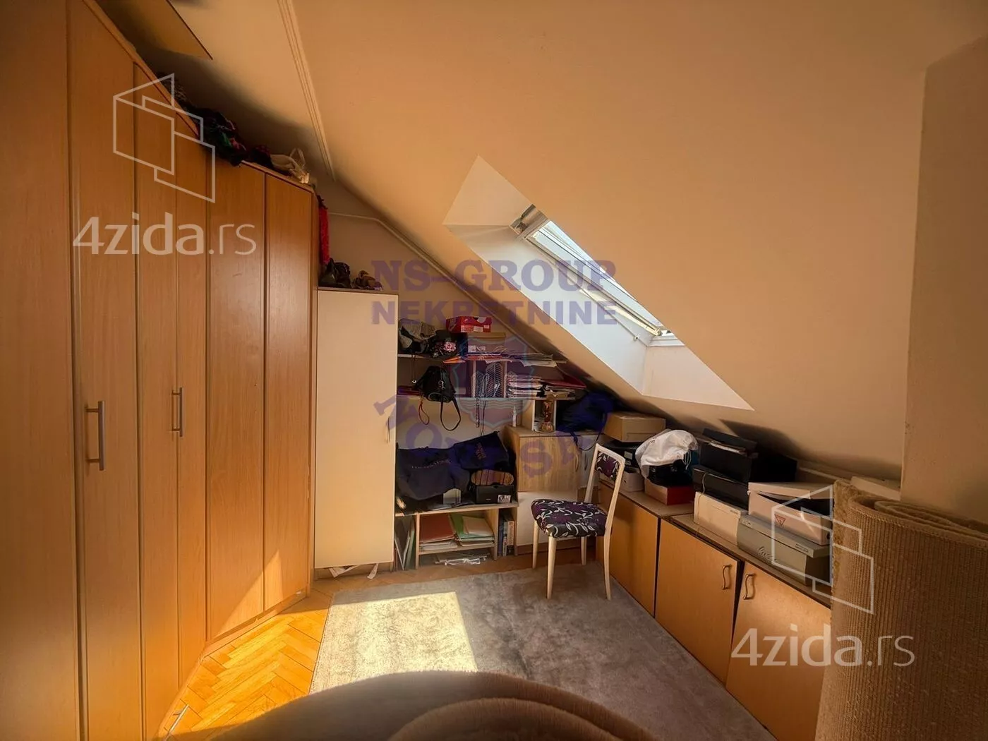 Troiposoban stan | 4zida