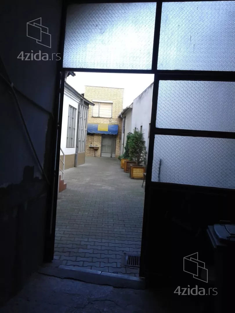 4-etažna kuća | 4zida