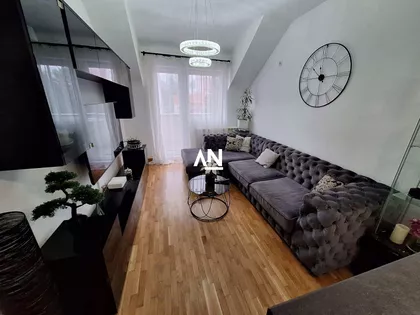 Ljubljanska | 4zida.rs