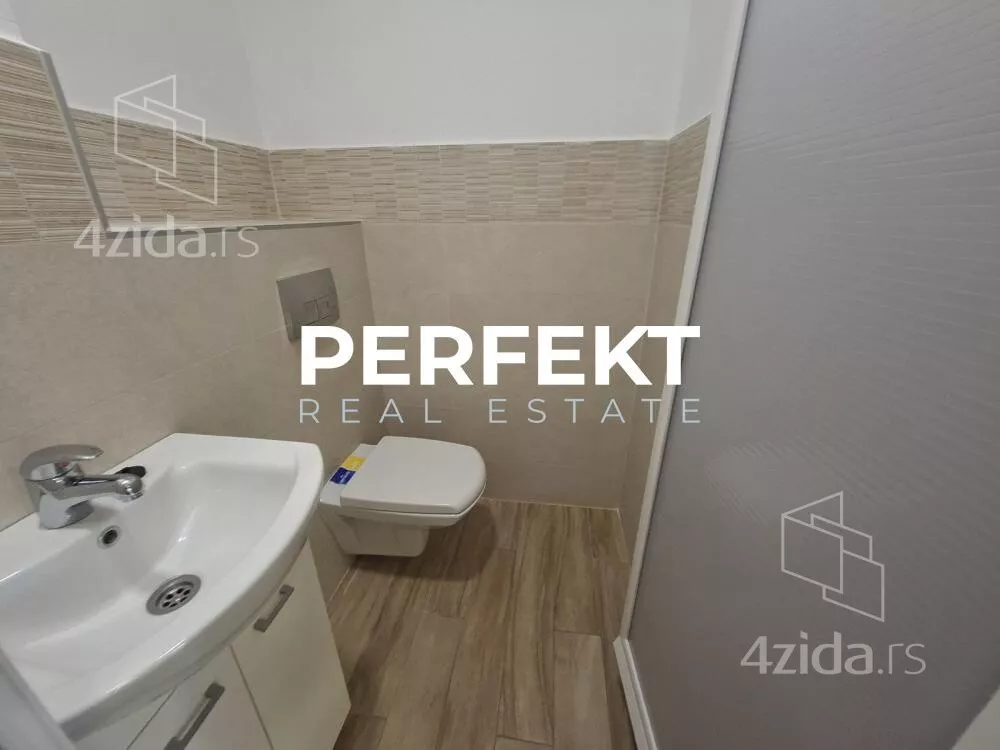 Lokal | 4zida