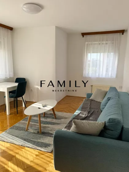 Aranj Janoša | 4zida.rs