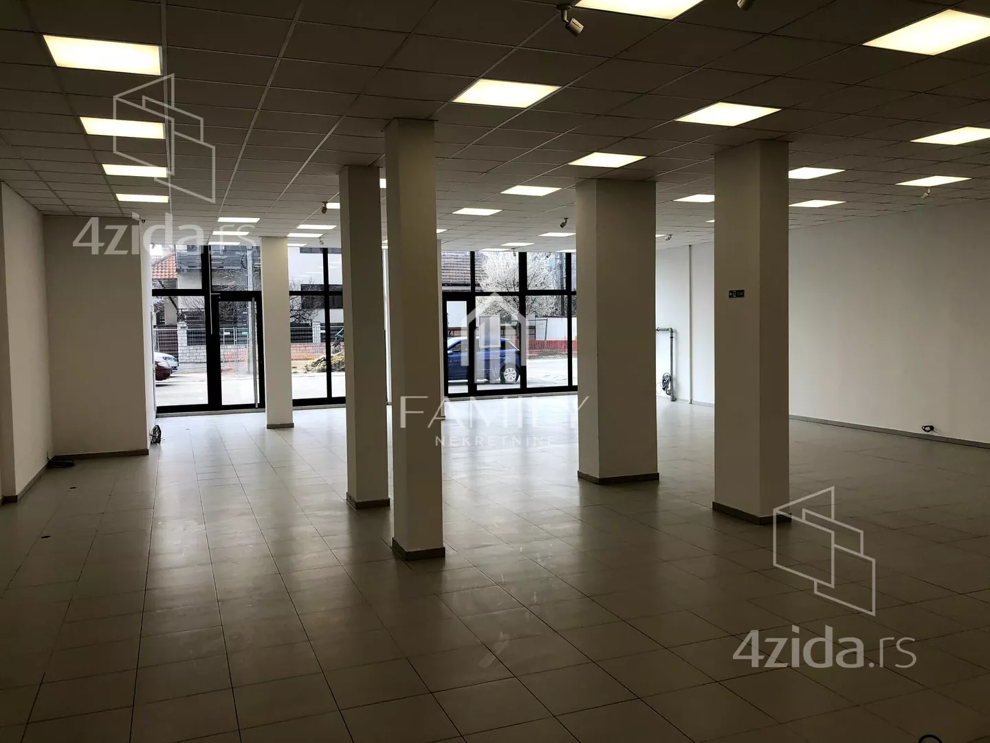 Poslovni prostor | 4zida