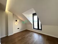 Šestosoban stan | 4zida