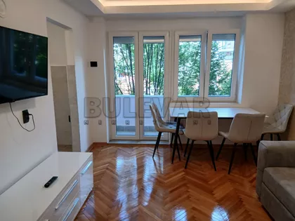 Orlovića Pavla | 4zida.rs