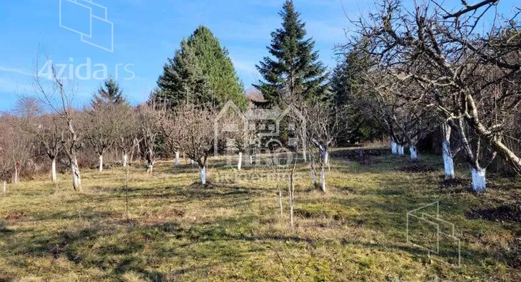 Građevinsko zemljište | 4zida