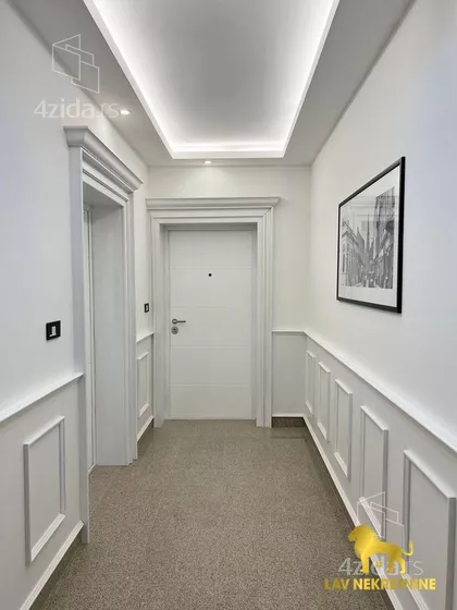 TRG KOMENSKOG | 4zida.rs