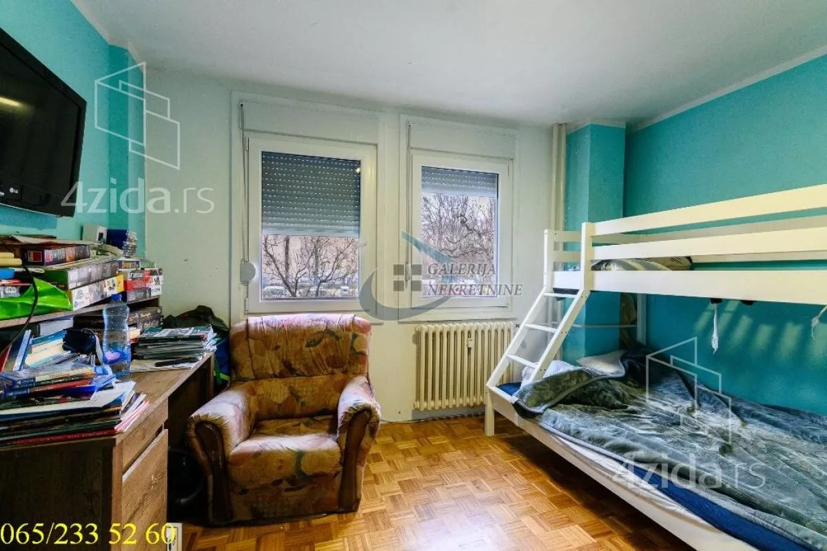 Troiposoban stan | 4zida