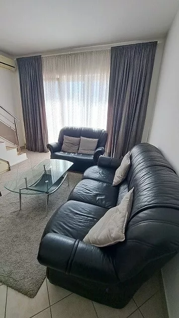 Dubljanska Hram | 4zida.rs