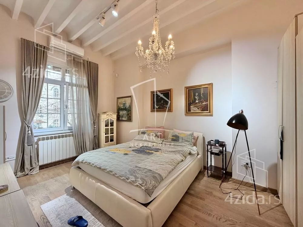 Petoiposoban stan | 4zida