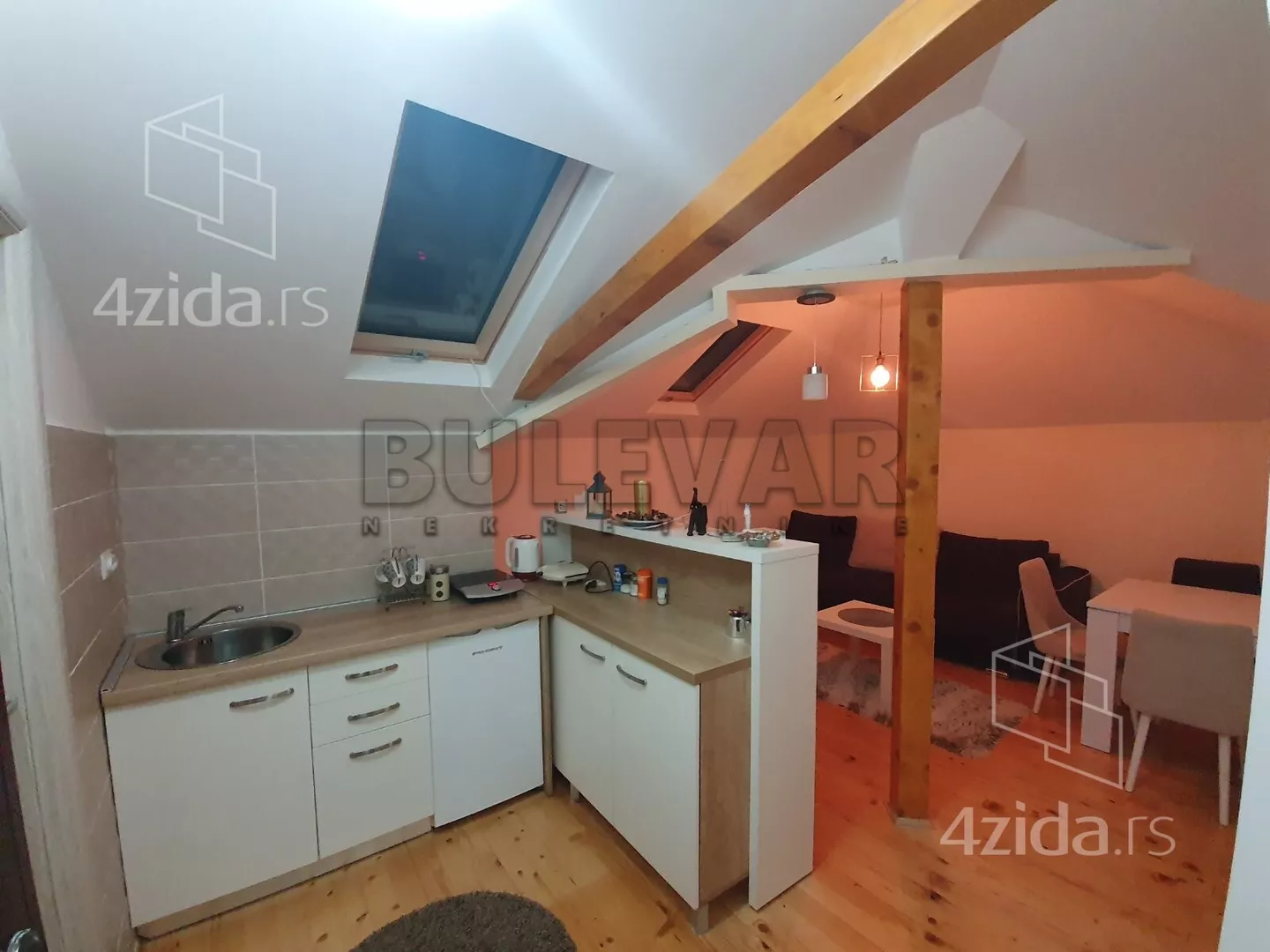 Garsonjera | 4zida