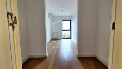 Batutova | 4zida.rs