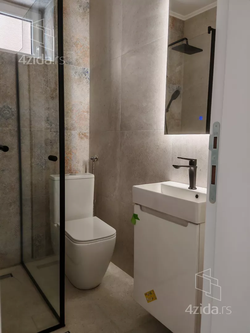 4-etažna kuća | 4zida