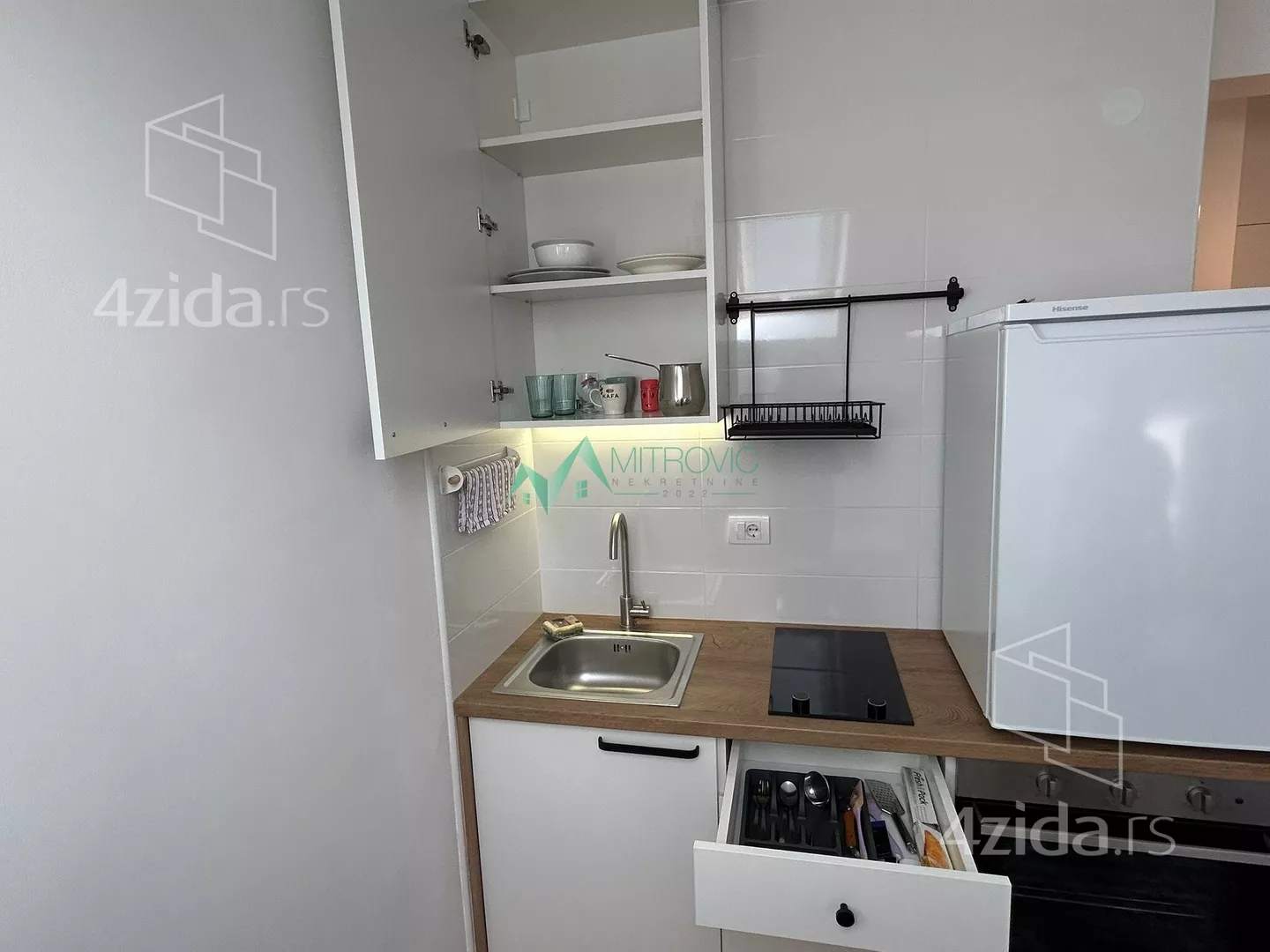 Garsonjera | 4zida