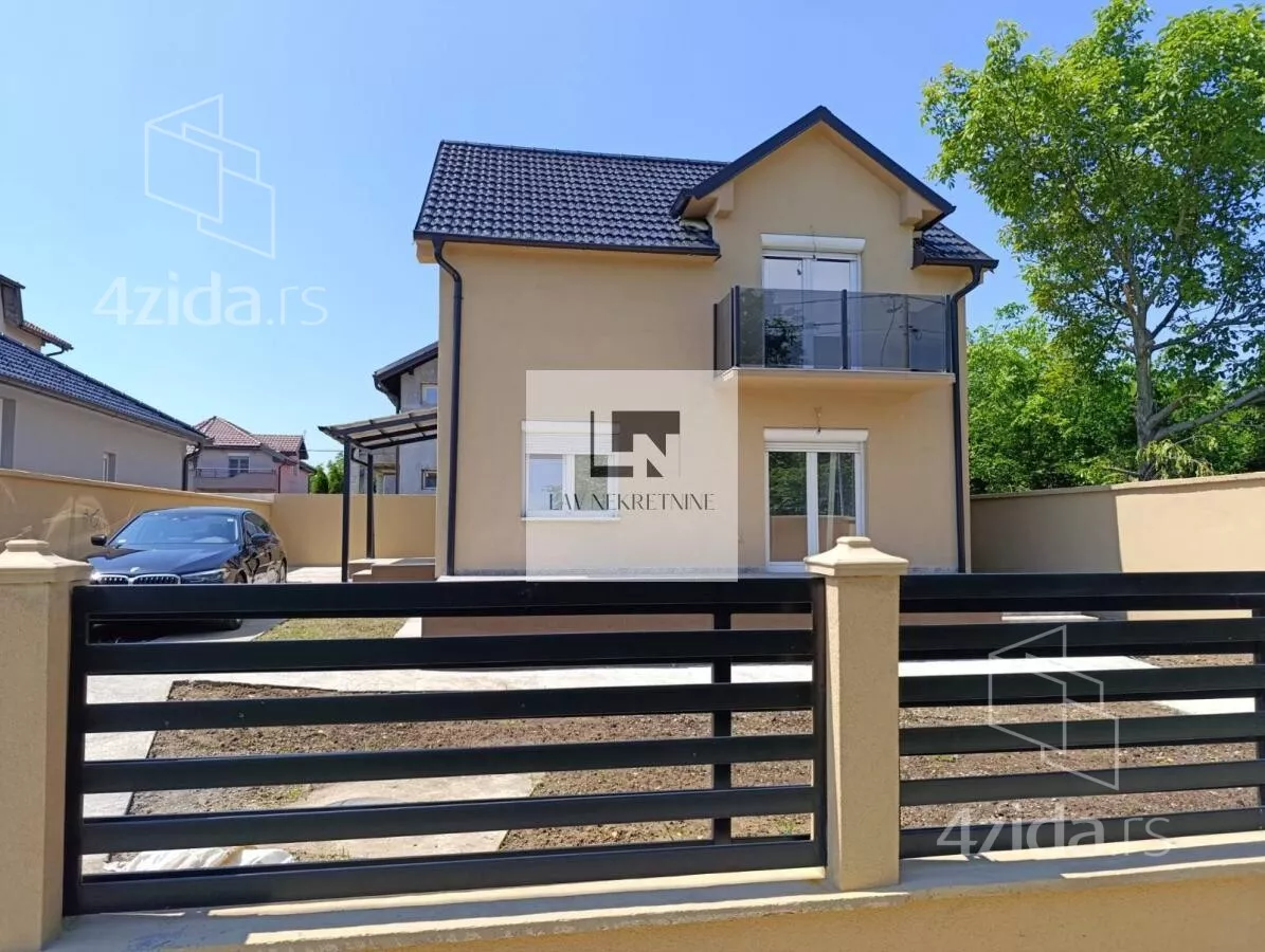 Kuća | 4zida