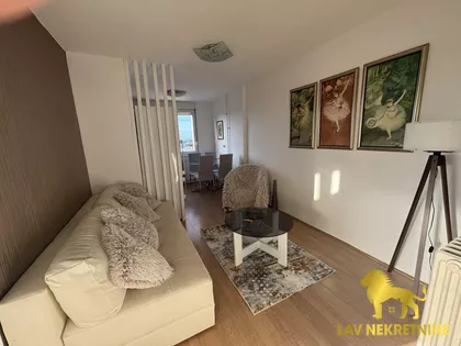 BULEVAR OSLOBOĐENJA | 4zida.rs