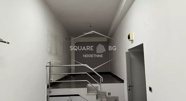 Šestosoban stan | 4zida