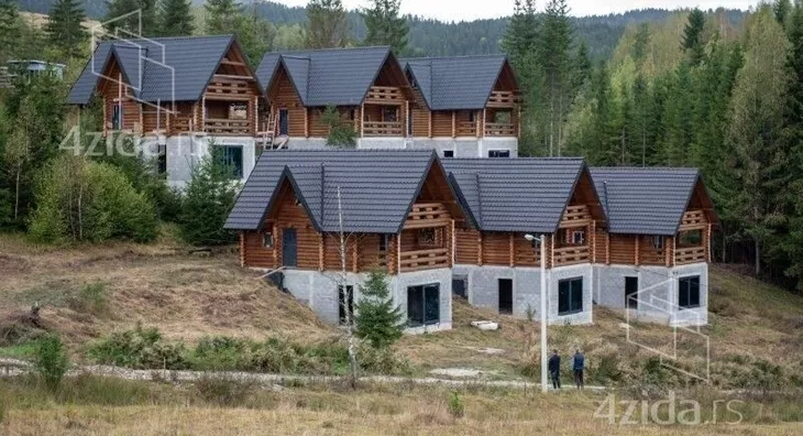Kuća | 4zida