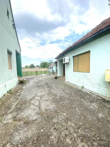Dobrica | 4zida.rs