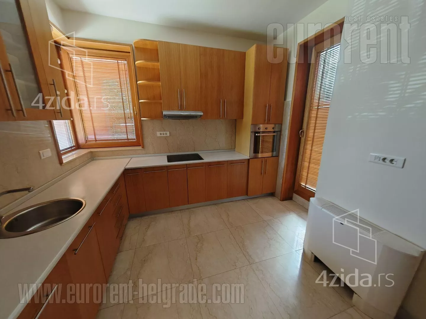 4-etažna kuća | 4zida