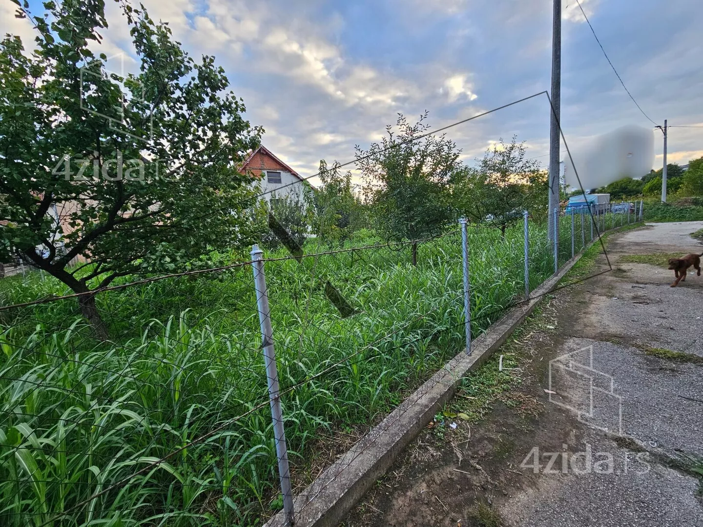 Građevinsko zemljište | 4zida