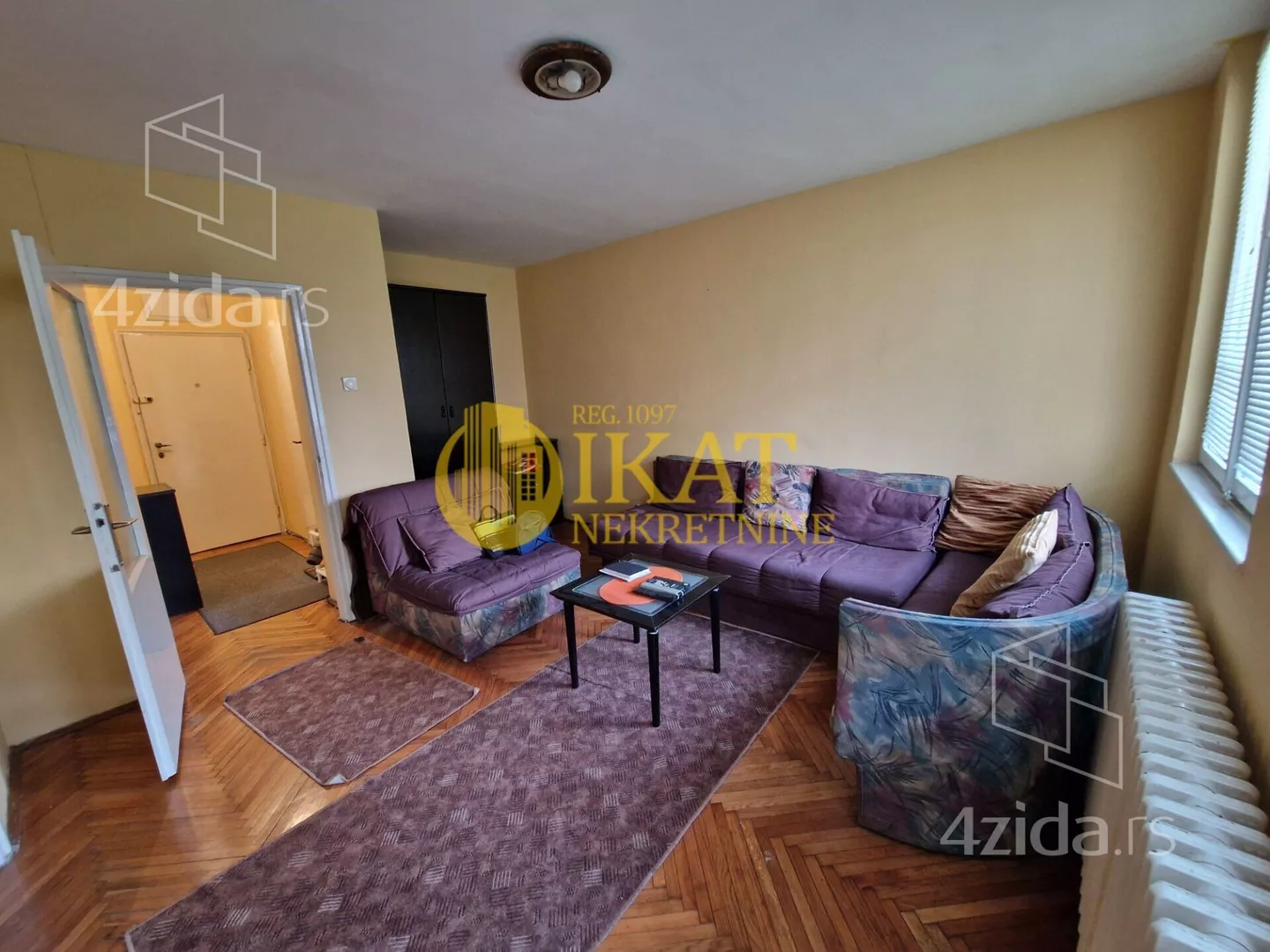 Jednoiposoban stan | 4zida