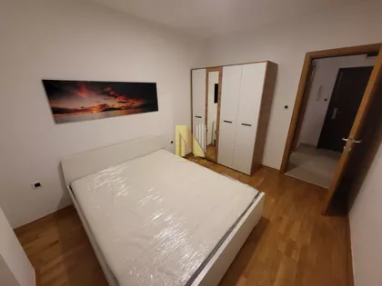 Sajmište | 4zida.rs