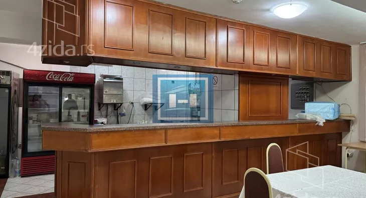 Ugostiteljski objekat | 4zida